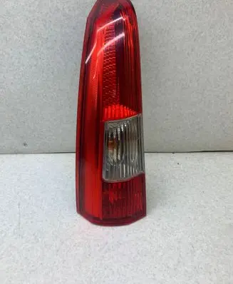 Volvo V70 Rear/tail lights 9154493