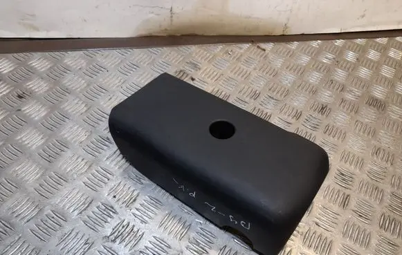 Steering wheel column trim