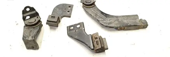Toyota Land Cruiser (J150) Radiator mount bracket