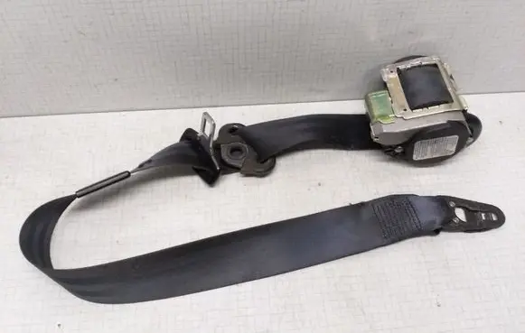 Audi A4 S4 B6 8E 8H Front seatbelt 560788401