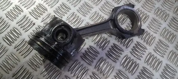 Ford Transit Piston with connecting rod