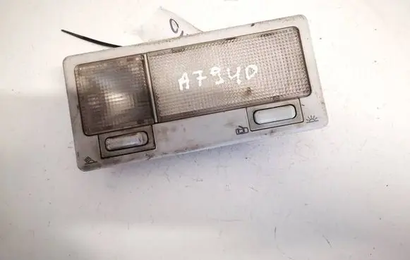 Volkswagen Golf III Front seat light 357947111