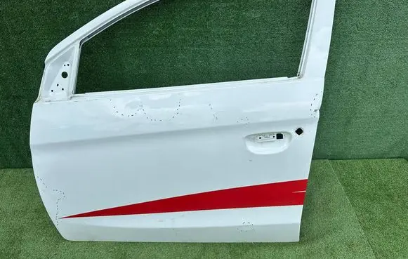Mitsubishi Space Star Front door SPACESTARIILIFT