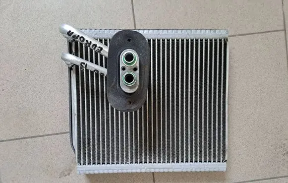 KIA Ceed Coolant radiator