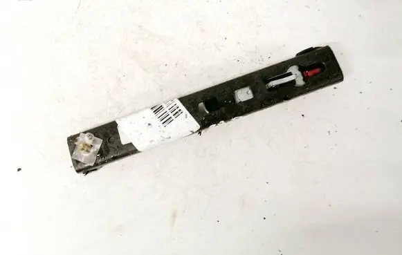 Peugeot 607 Seat belt adjustment rail 