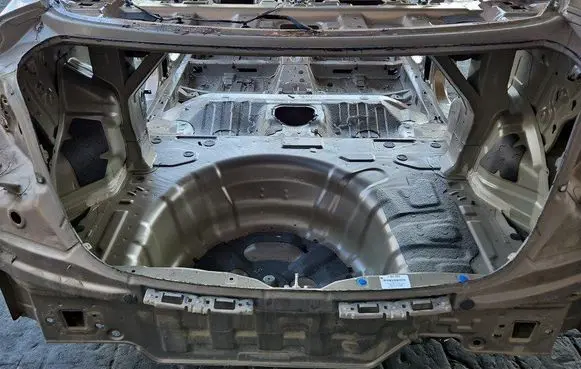 Rear quarter panel