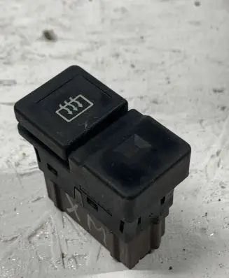 Citroen XM Windscreen/window heater switch
