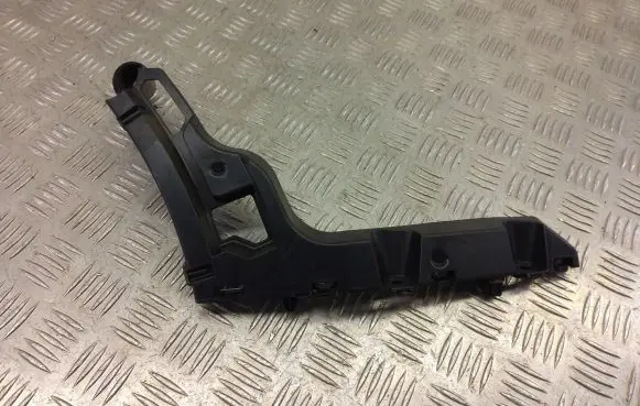 Opel Mokka X Rear bumper mounting bracket 9835237980