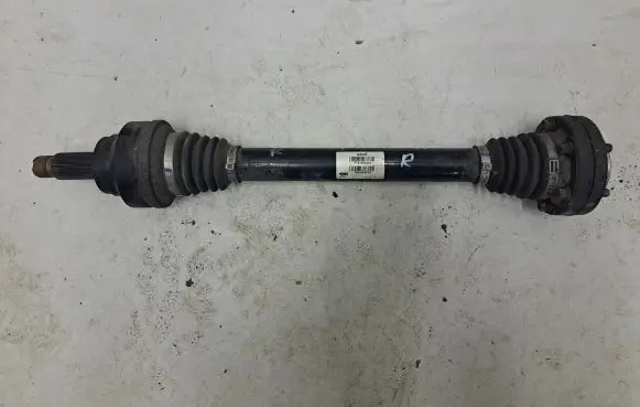 BMW X6M F86 Rear driveshaft 7849969