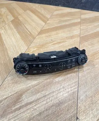 Mercedes-Benz E W211 Climate control unit 2118300385 00114203