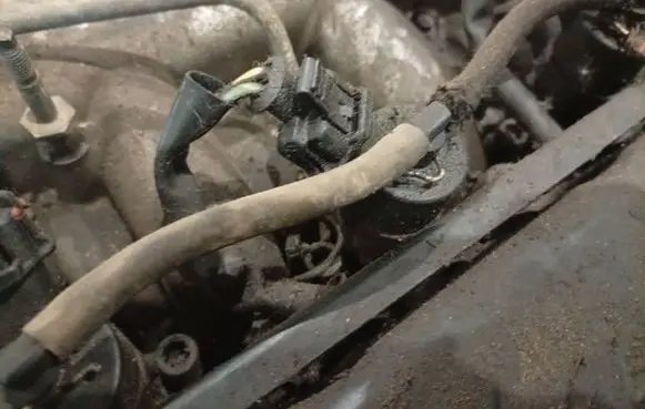 Peugeot 807 Fuel injector 0445110036