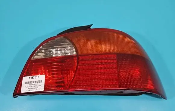 Toyota Avensis T220 Rear/tail lights 05-18 IMPRK1367711