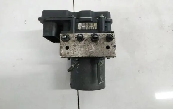 BMW 5 E60 E61 ABS Pump 3451676891001 34516769707-01