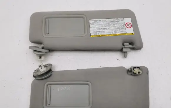 Lexus IS 220D-250-350 Sun visor