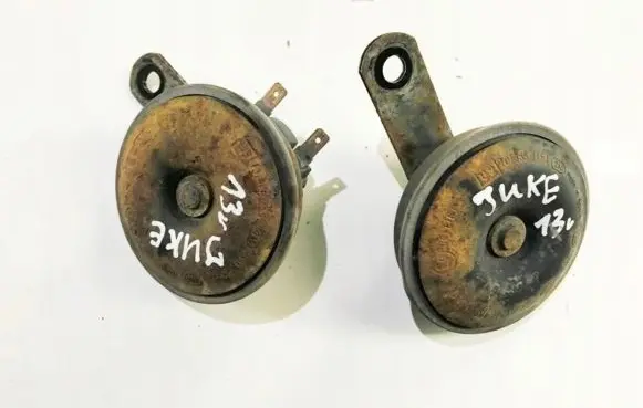Nissan Juke I F15 Horn signal