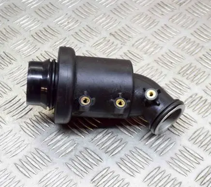 Mercedes-Benz E W212 Intake resonator A6511400087