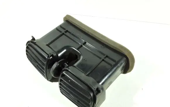 Mitsubishi Space Star Dash center air vent grill MR456712 37431