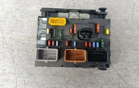 Peugeot 207 BSM Control unit 9664055780DELPHI