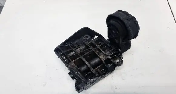 BMW X5 E70 Engine mounting bracket 3242779986201