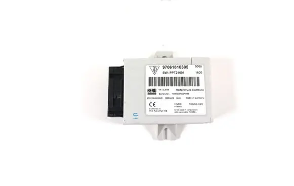 Porsche Panamera (970) Tire pressure control unit 97061810305