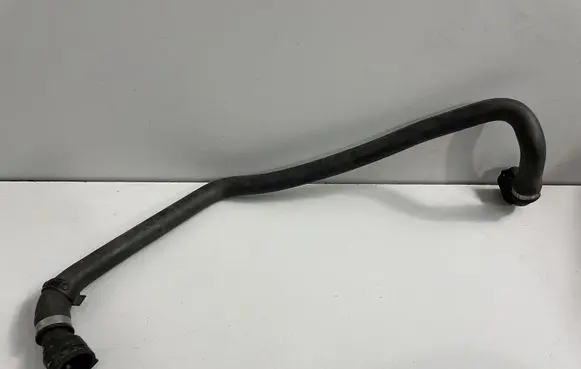 BMW X5 E70 Engine coolant pipe/hose 6945279