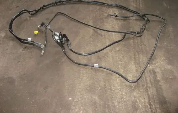 Bentley Flying Spur Battery relay fuse 3D0919083