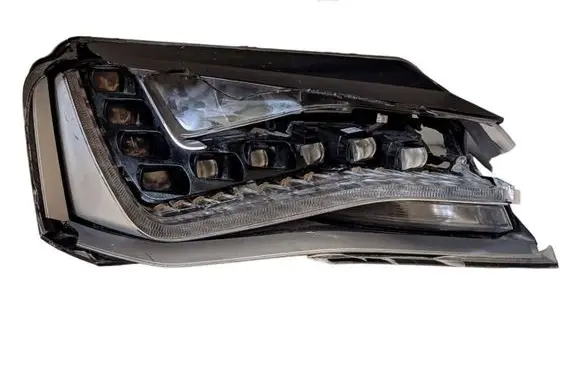 Audi A8 S8 D4 4H Headlight/headlamp 4H0941004