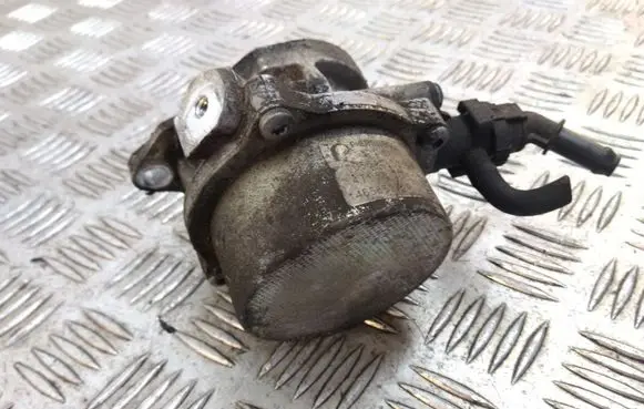 Nissan NV200 Vacuum pump 46565272