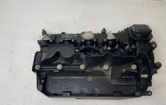 BMW 5 E39 Rocker cam cover 13712246997 2246993 0928400306