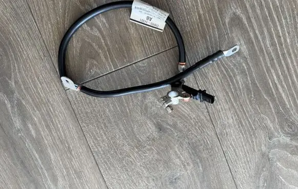 Jaguar XJ X351 Negative earth cable (battery) DW9314301AB