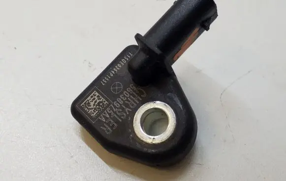 Jeep Cherokee Airbag deployment crash/impact sensor 56038975AA