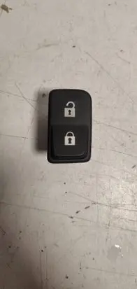 Volvo V50 Central locking switch button 65832