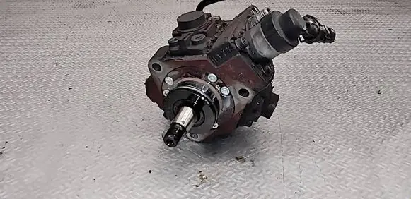 Hyundai i30 Fuel injection high pressure pump 0445010124 331002A410