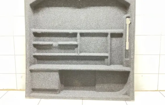 Volvo XC70 Trunk/boot floor carpet liner 31271591