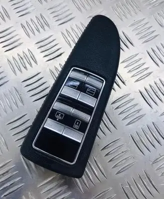Mercedes-Benz S W221 Electric window control switch