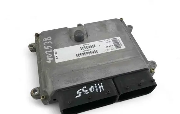 Volvo V50 Engine control unit/module ECU 0797009132