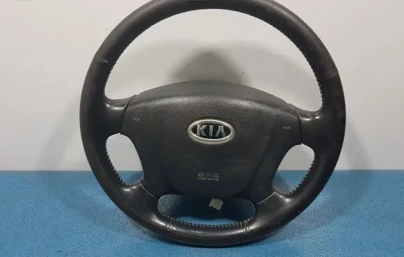 KIA Carens II Steering wheel