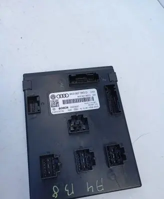 Audi A4 S4 B8 8K Comfort/convenience module 8K0907063D 05022001