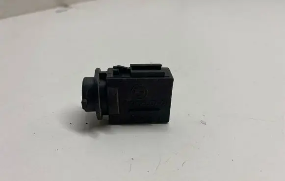 BMW 5 E60 E61 Air quality sensor 13242411