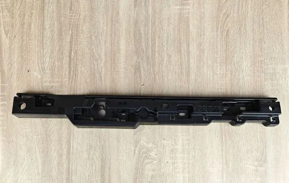 BMW 8 G16 Sill supporting ledge 7497694