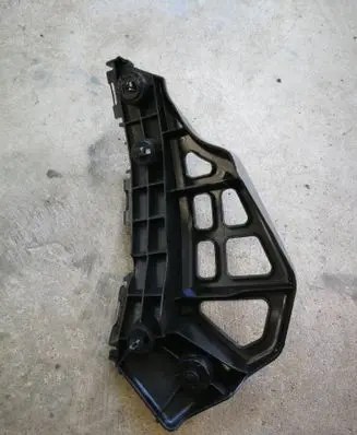 Toyota Auris E180 Front bumper mounting bracket