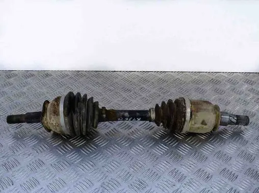 Nissan NP300 Front driveshaft