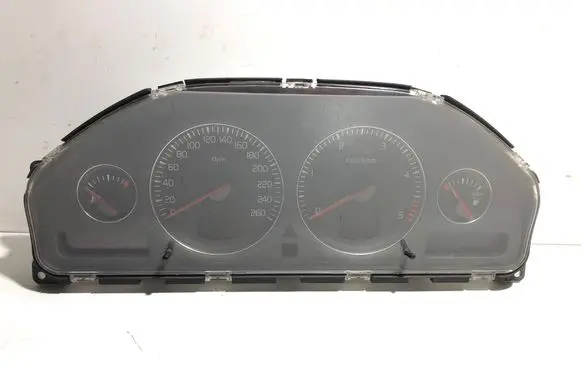 Volvo V70 Speedometer (instrument cluster) 30682277 8602885 69594220T