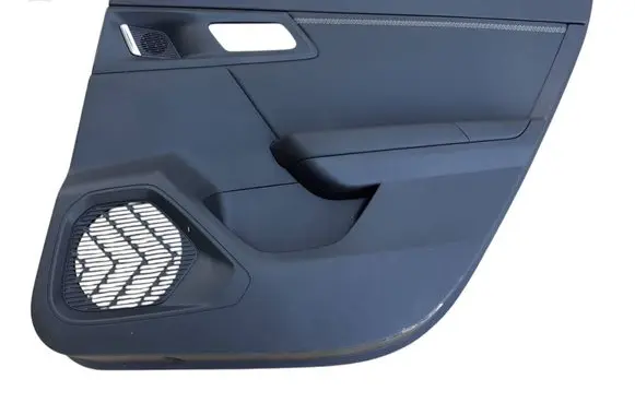 Citroen C5 X Coupe rear side trim panel 98477760ZD 5700280999 0000001940