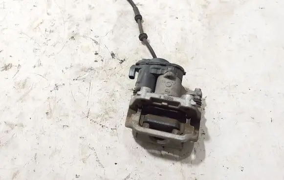 Mercedes-Benz GLE W167 Rear brake caliper A1674235300