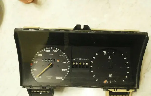 Volkswagen Golf II Speedometer (instrument cluster) 191919033FF 6160431009