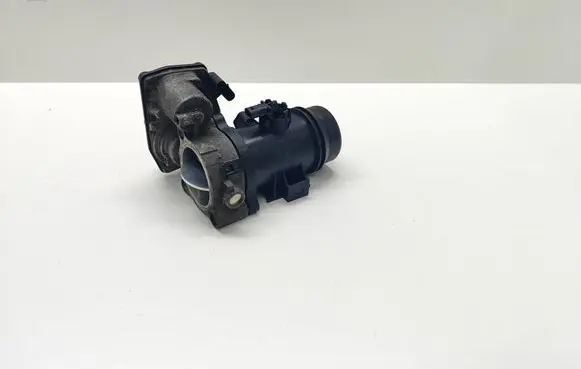 BMW 5 F10 F11 Throttle valve 7810752 781075202 13547810752