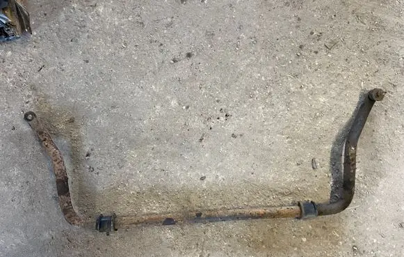 Hyundai Galloper Front anti-roll bar/sway bar