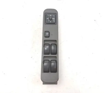 Mitsubishi Pajero Sport I Electric window control switch