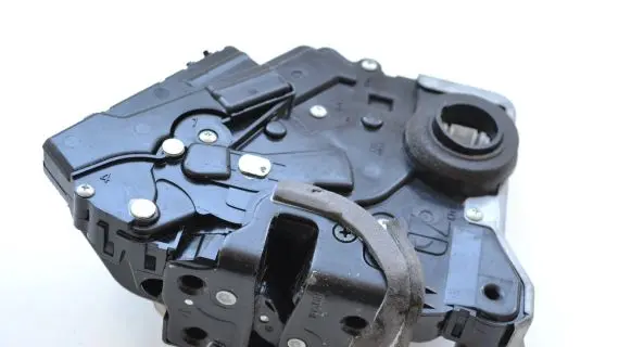 Lexus GS 300 350 430 450H Front door lock